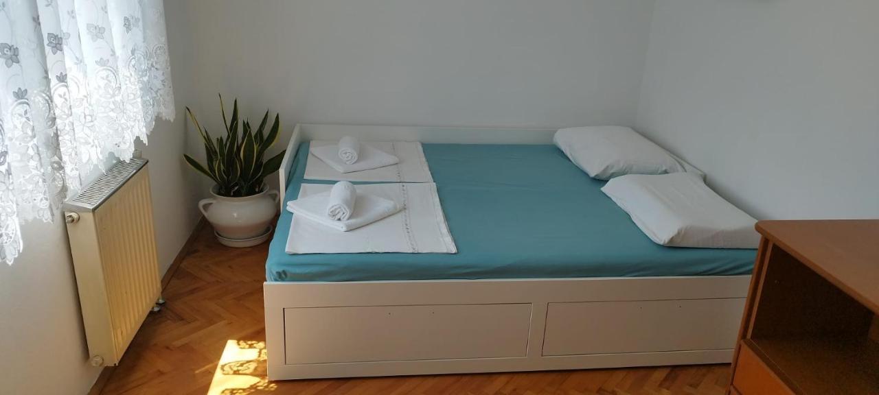 7 Flower Street Apartment Sempeter pri Gorici Bagian luar foto